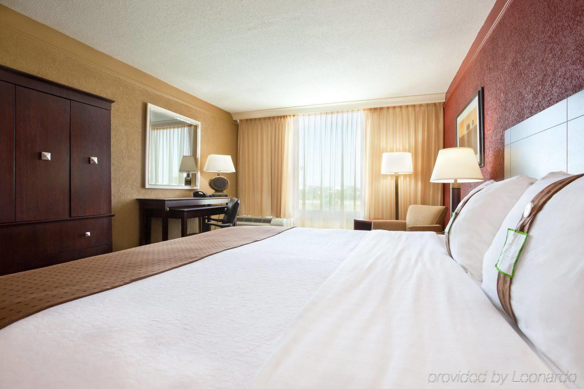 Best Western Plus Strongsville Cleveland Экстерьер фото