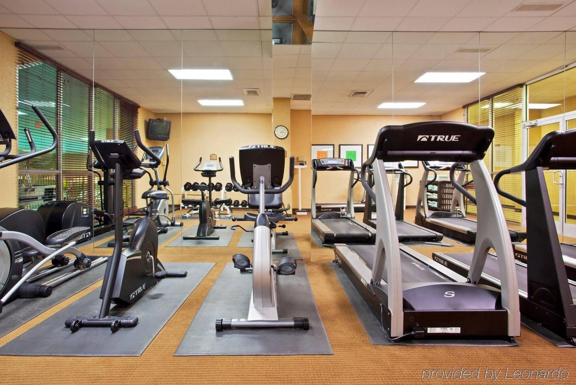 Best Western Plus Strongsville Cleveland Экстерьер фото